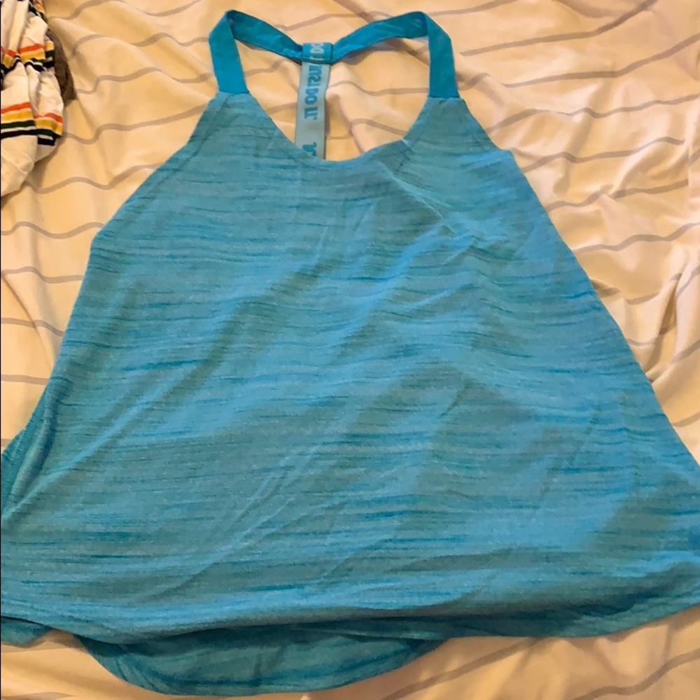 Nike dri-fit top
